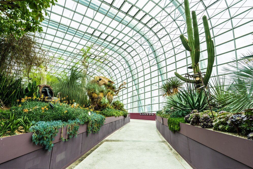 Biophilic Design: Transforming Challenges into Opportunities in Construction Planning